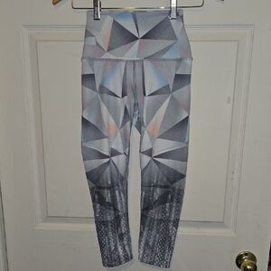 Evolution and Creation Geometric Gray and Blue Leggings